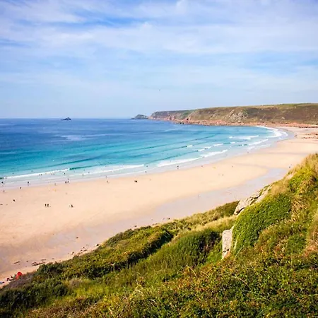 The Cottage, With, Sea Views, Garden, Amazing Location By Holiday home *